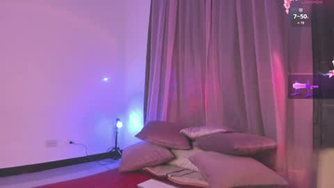 Venus  Vanessa online show from April 17, 5:32 am