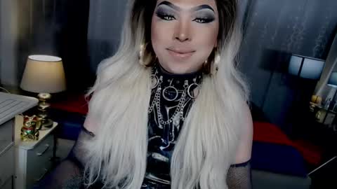 Zhavia online show from October 27, 7:11 pm