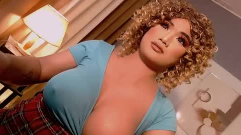 xfantasymistress online show from July 19, 11:30 pm