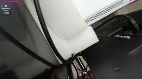 welcome friends online show from November 11, 2:46 am