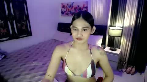 xtspetitehugecock online show from January 10, 12:16 am