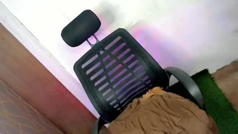 Janae online show from February 18, 8:22 am