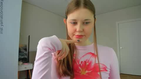 yamatobrodsky1 online show from January 6, 8:40 am