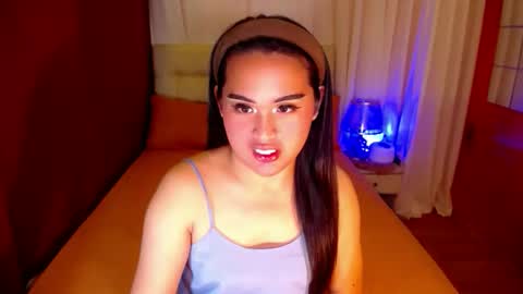 Snapshot of yanny_xoxo chatting on September 30, 6:08 pm Allisonn Hensly online show from September 30, 6:08 pm