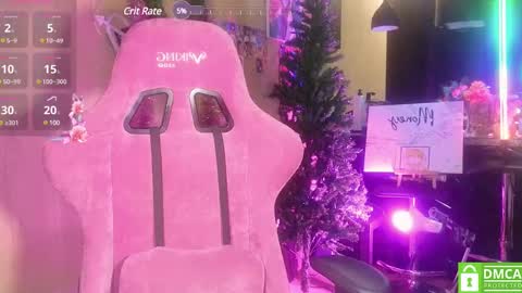 Snapshot of your_psychologist chatting on December 3, 2:20 am Alice  online show from December 3, 2:20 am