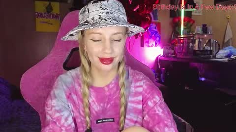 Snapshot of your_psychologist chatting on September 15, 2:16 am Alice  online show from September 15, 2:16 am