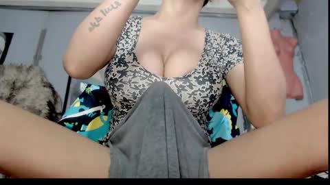 kim online show from September 9, 1:37 am