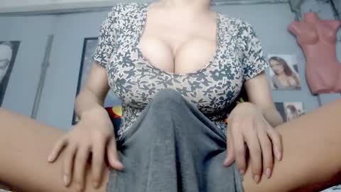 kim online show from October 3, 11:05 pm