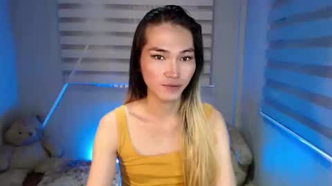 Snapshot of yoursexservice chatting on January 6, 1:42 am    online show from January 6, 1:42 am