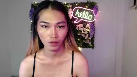 Snapshot of yoursexservice chatting on January 10, 12:17 am    online show from January 10, 12:17 am