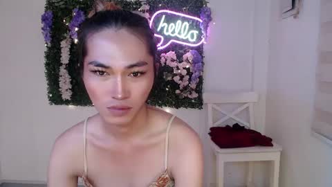 Snapshot of yoursexservice chatting on February 1, 11:37 pm    online show from February 1, 11:37 pm