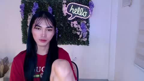 Snapshot of yoursexservice chatting on February 21, 1:00 am    online show from February 21, 1:00 am