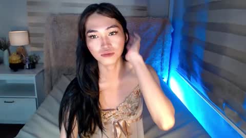 Snapshot of yoursexservice chatting on October 1, 2:34 am    online show from October 1, 2:34 am