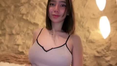 YowgineTheGreat online show from March 5, 10:20 am