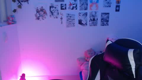 yuriko  online show from January 13, 9:34 pm