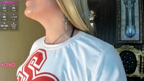 Megan online show from May 31, 6:33 am