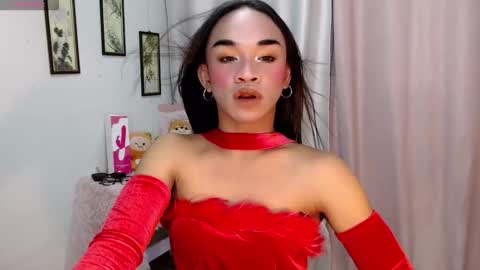 zaynelustts online show from December 1, 8:28 am