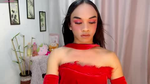 zaynelustts online show from December 14, 8:04 pm