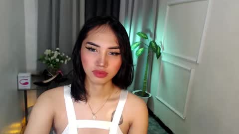 Snapshot of zelainalovetocum chatting on March 3, 2:31 pm zelainalovetocum online show from March 3, 2:31 pm