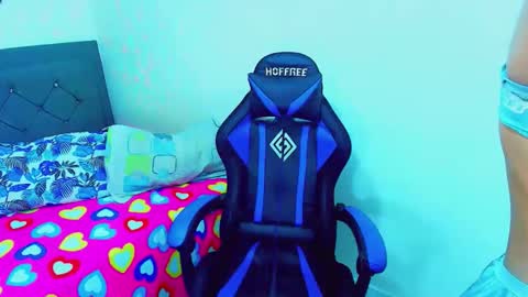 zulramth online show from February 8, 3:45 am