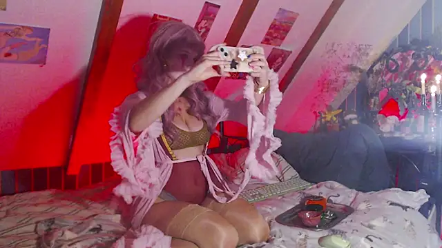 RubyLynxx online show from April 15, 4:23 pm