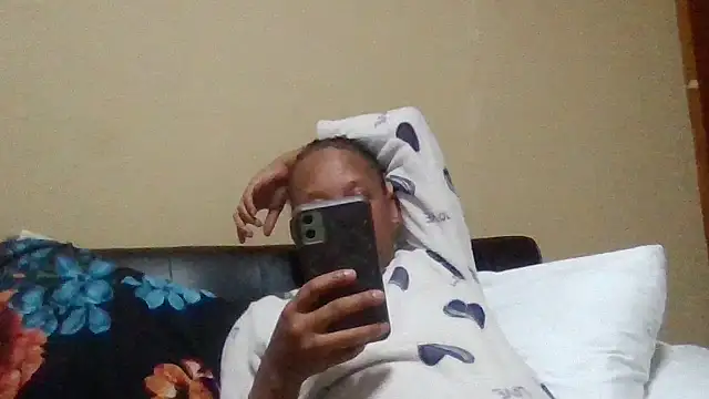 ShooingBunch online show from November 12, 8:19 pm