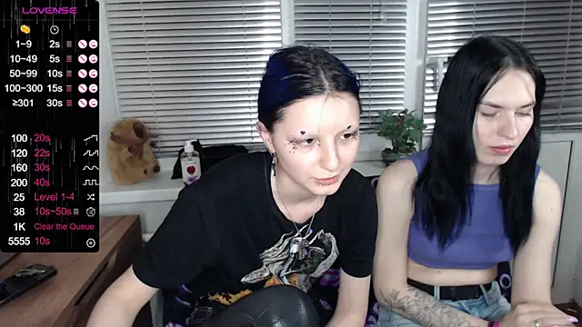 sky9669 online show from March 13, 4:43 pm