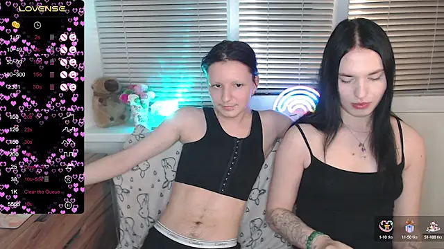 sky9669 online show from October 4, 3:46 pm