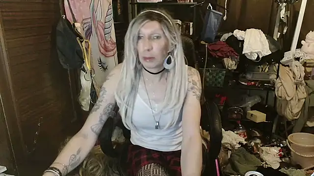 Ombeline1 online show from January 16, 7:21 pm