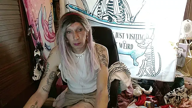 Ombeline1 online show from March 10, 1:47 pm