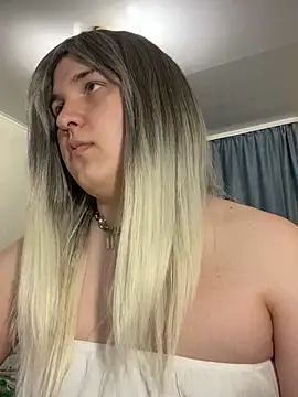 EvaMiron online show from March 13, 3:17 pm