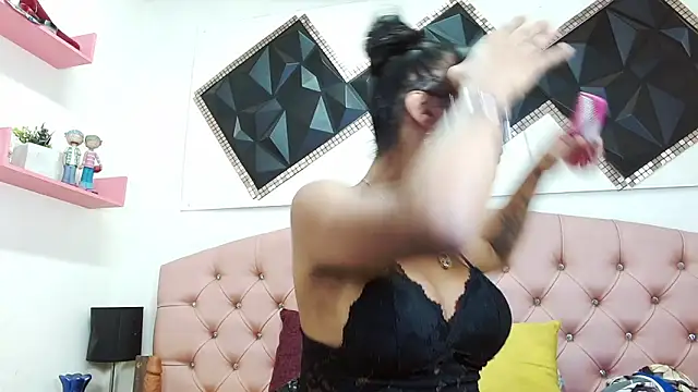 andrea safeira doll online show from March 23, 4:01 pm