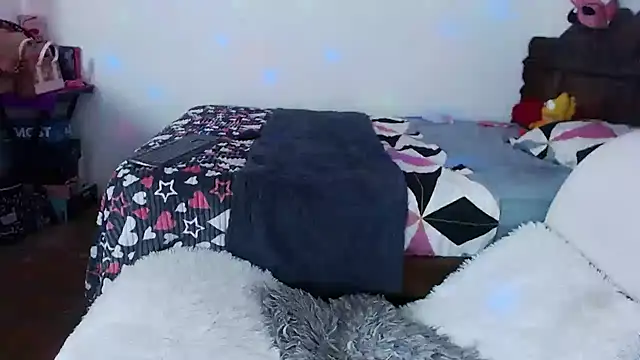 Candy-love87 online show from November 28, 9:38 pm