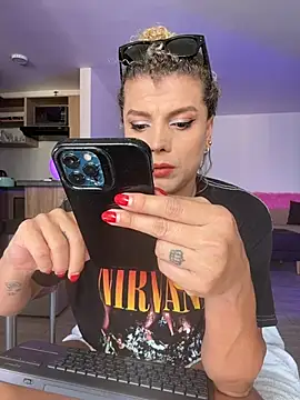 Georgiafox online show from October 29, 7:12 pm