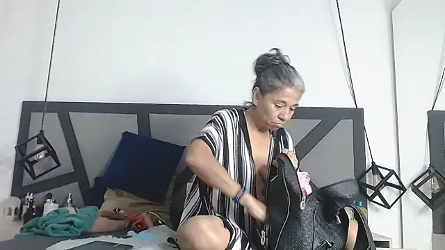 chanel grant online show from March 6, 7:41 pm