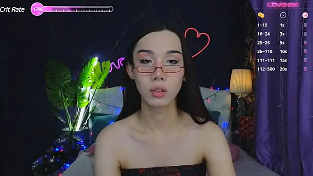 Kaia Sunshine Mia online show from December 9, 10:53 pm