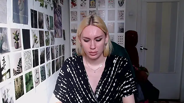 CapriScorpion online show from April 11, 12:42 pm