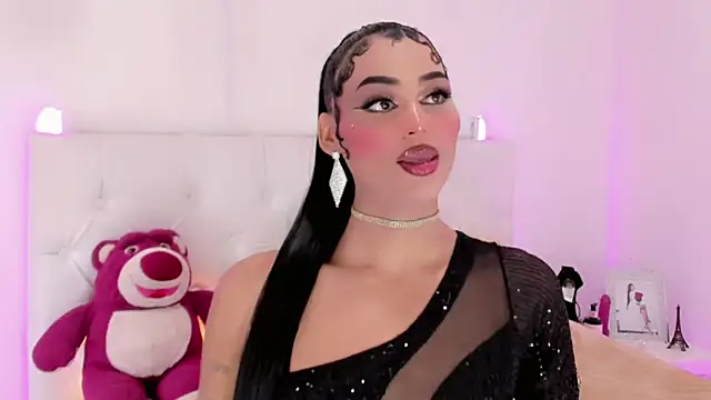 amal baddell online show from November 10, 8:21 pm