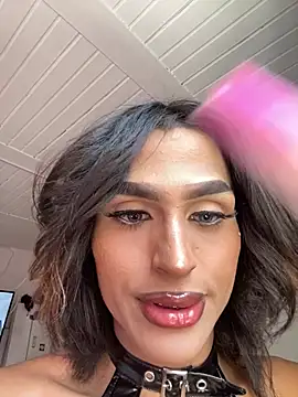 amal baddell online show from March 15, 7:28 pm