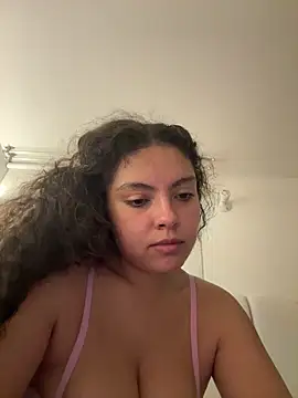 Snapshot of Nathcurly_ chatting on October 17, 3:32 am Nathcurly online show from October 17, 3:32 am