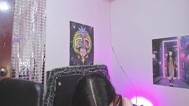 Megan Miles02 online show from December 15, 8:47 pm