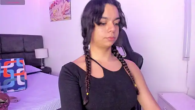 Megan Miles02 online show from November 18, 9:04 pm