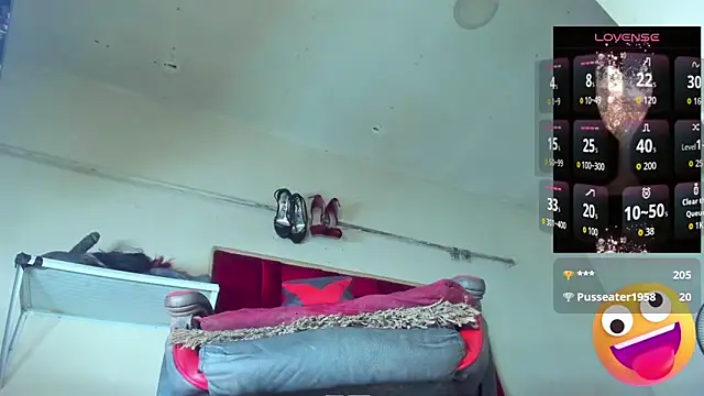 Trixy star horney online show from October 10, 1:06 am