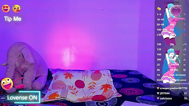 Snapshot of michelle_explosive chatting on December 29, 10:12 am michelle explosive online show from December 29, 10:12 am