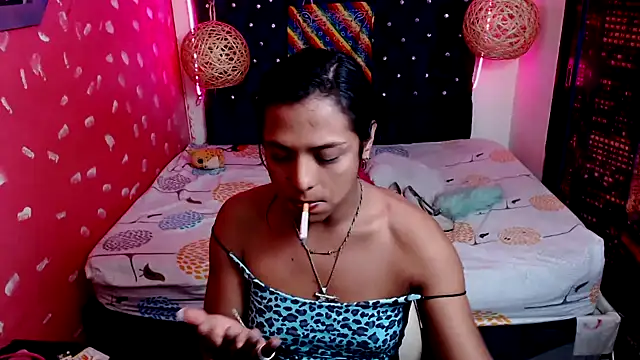 EmilyTsSweet online show from January 15, 1:41 pm