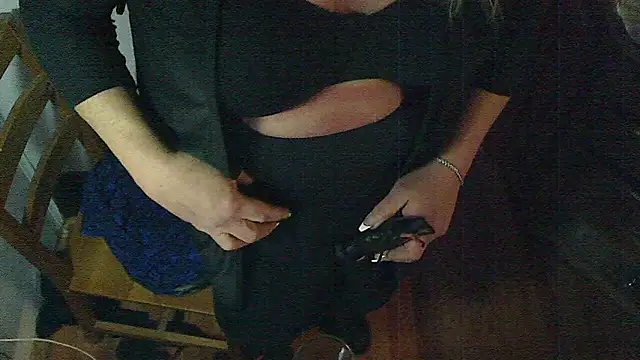 Snapshot of jessicalove99 chatting on December 2, 3:53 pm jessicalove99 online show from December 2, 3:53 pm