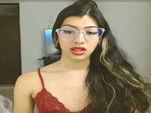 engielphoenis14 online show from January 4, 7:24 am