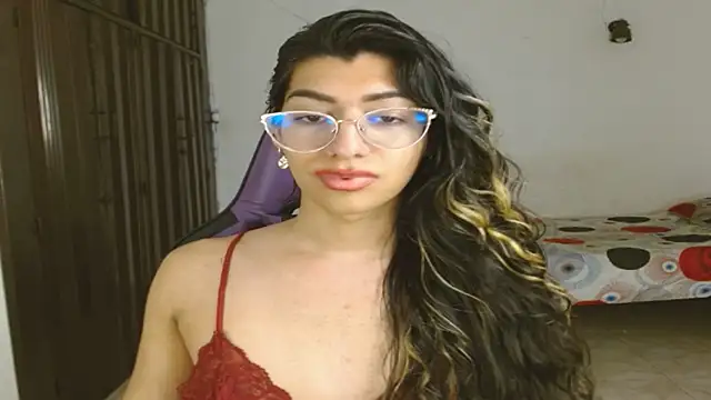 engielphoenis14 online show from September 20, 11:32 pm