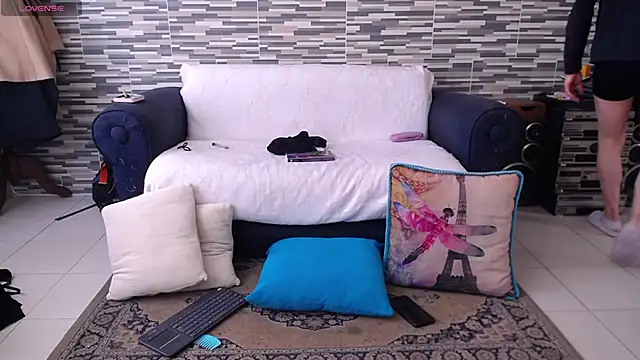 VioletaGomezCo online show from November 21, 2:18 pm