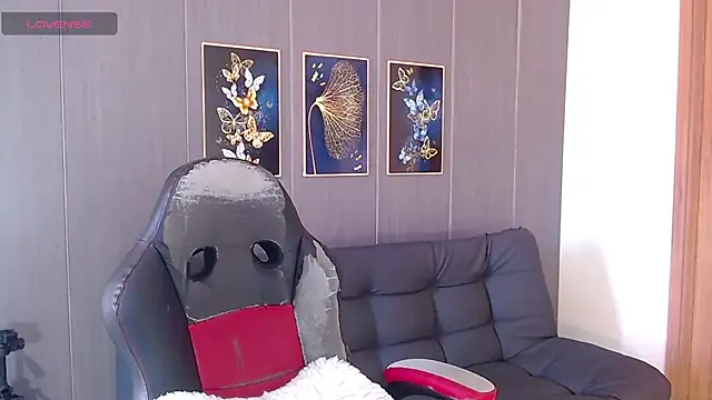 Evelynn sex  online show from October 18, 8:01 pm